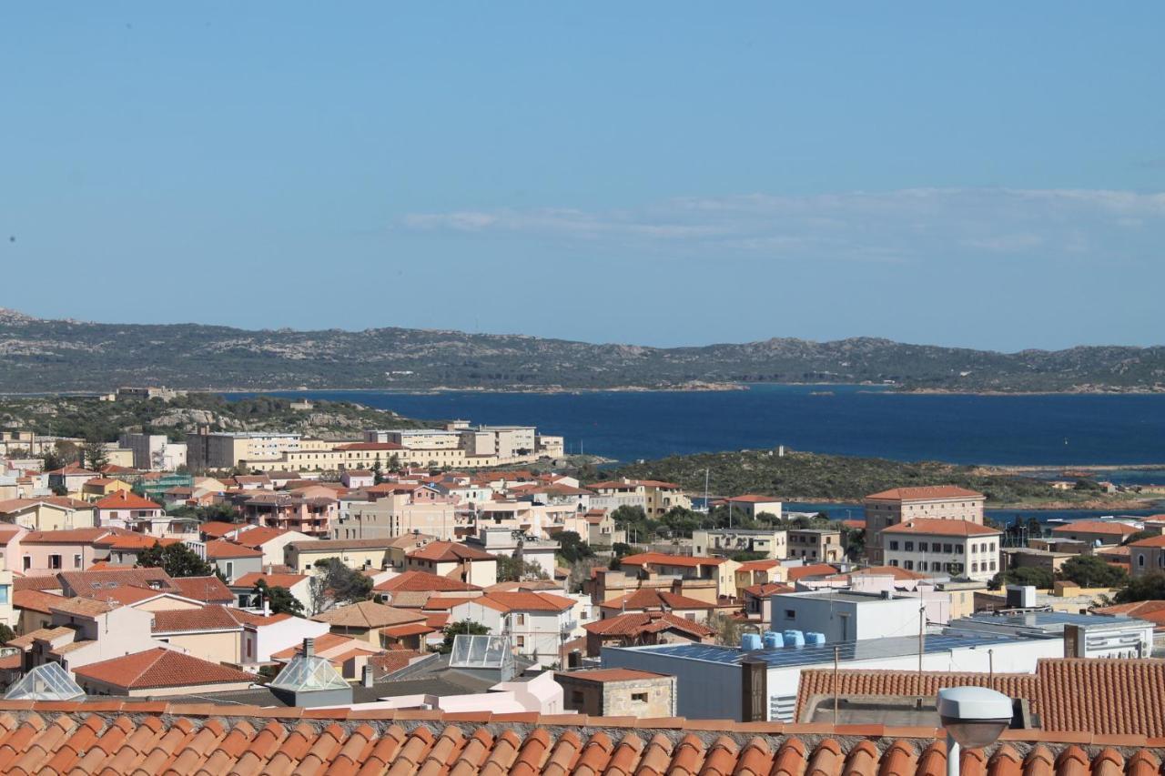 B&B U Punenti La Maddalena  Esterno foto